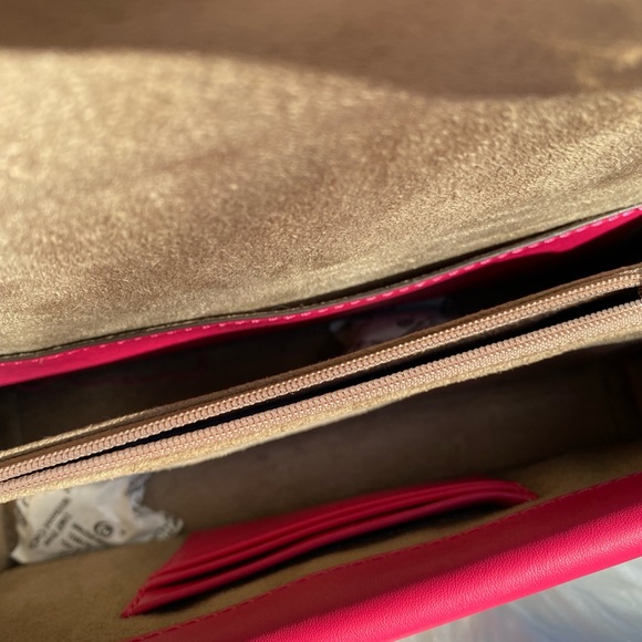 Michael Kors Greenwich Studded Leather convertable bag - Picture 8 of 11